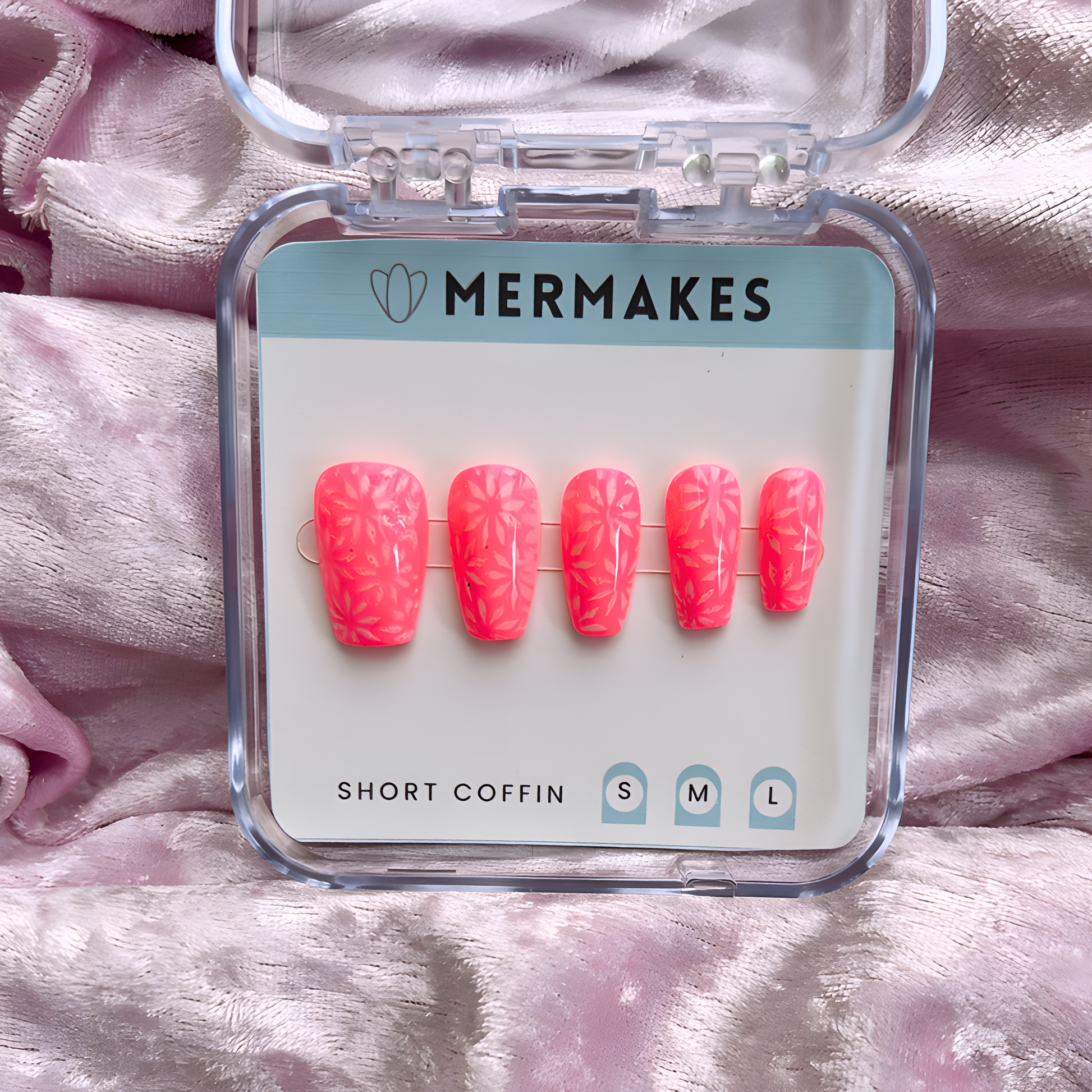Bright pink nail set with floral pattern